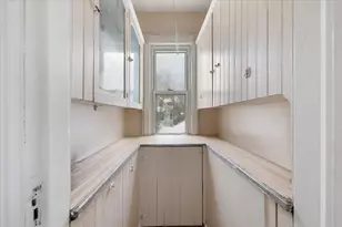 189-191 Northampton Ave, Springfield, MA 01109 - Photo 17