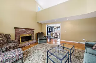 296 Island St, Stoughton, MA 02072 - Photo 5