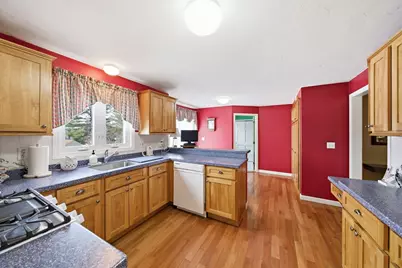 296 Island St #296, Stoughton, MA 02072 - Photo 9