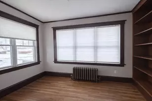 875 Fellsway, Medford, MA 02155 - Photo 3