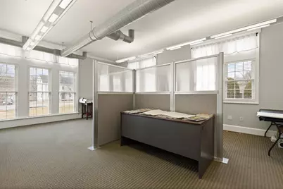 4 Broad St, Plainville, MA 02762 - Photo 7