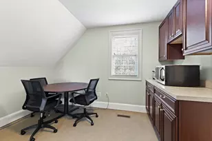 4 Broad St, Plainville, MA 02762 - Photo 17