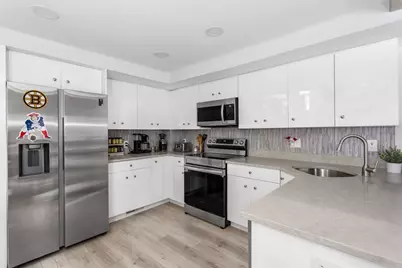 2 Kendall St #2, Walpole, MA 02081 - Photo 3