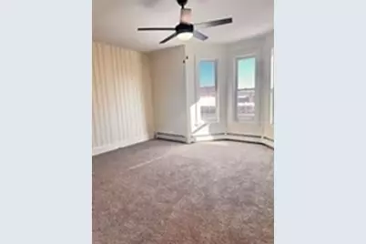 121 Newton St #1, Holyoke, MA 01040 - Photo 17