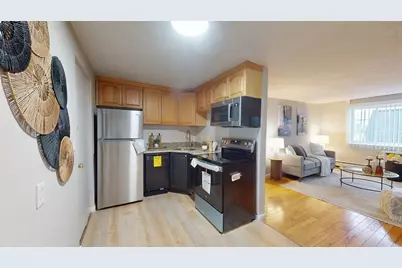 15 Staples Ave #45, Everett, MA 02149 - Photo 5