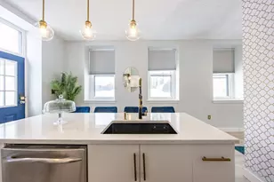 201 Thorndike St, Lowell, MA 01852 - Photo 15