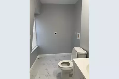 12 Winslow St, Worcester, MA 01609 - Photo 7