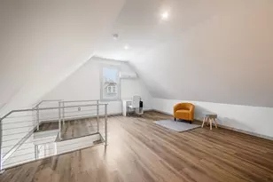 13 Leyden St, Medford, MA 02155 - Photo 33