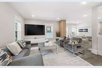 13 Leyden St, Medford, MA 02155 - Photo 3