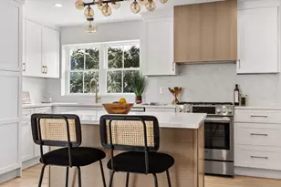 122 Woodruff Ave, Medford, MA 02155 - Photo 3