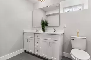 122 Woodruff Ave, Medford, MA 02155 - Photo 27