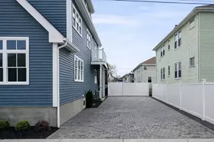 122 Woodruff Ave, Medford, MA 02155 - Photo 29