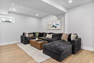 122 Woodruff Ave, Medford, MA 02155 - Photo 23