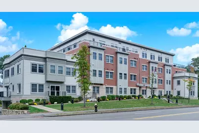 321 Hammond Pond Pkwy #105, Brookline, MA 02467 - Photo 1