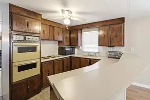 70 Victoria Ln, Marlborough, MA 01752 - Photo 11