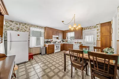 28 Linden Pl, Dedham, MA 02026 - Photo 31