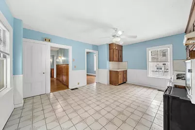 28 Linden Pl, Dedham, MA 02026 - Photo 17