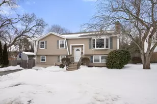 44 Pearl St, Woburn, MA 01801 - Photo 3