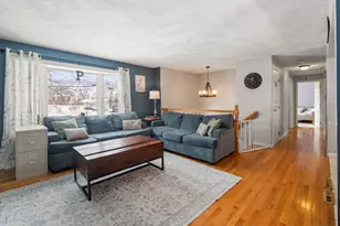 44 Pearl St, Woburn, MA 01801 - Photo 7