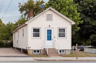 12 Hartford Ave E, Uxbridge, MA 01569 - Photo 3