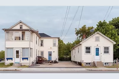 12 Hartford Ave E, Uxbridge, MA 01569 - Photo 1