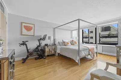 65 E India Row #7C, Boston, MA 02110 - Photo 17
