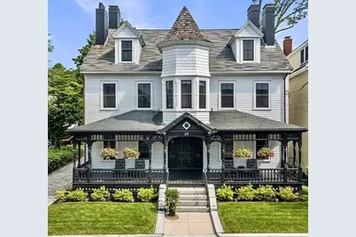 29 Central Street #1, Manchester by the Sea, MA 01944 - Photo 1