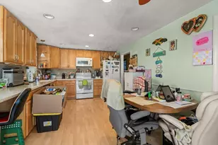 100 Concord St, Brockton, MA 02302 - Photo 11