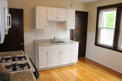 51 Moulton Rd #1, Arlington, MA 02476 - Photo 5