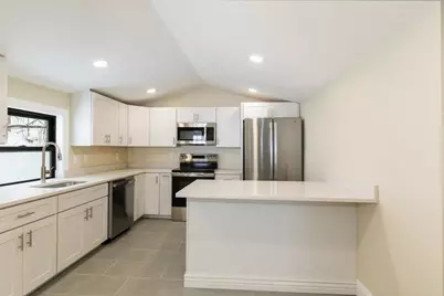 80 Margerie, Haverhill, MA 01830 - Photo 15