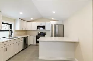 80 Margerie, Haverhill, MA 01830 - Photo 15