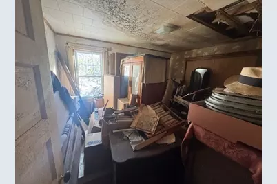 164 Narragansett St, Fall River, MA 02720 - Photo 13