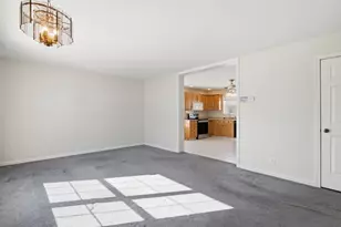 2 Mountain Ash Rd, East Bridgewater, MA 02333 - Photo 5