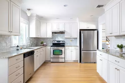 25 Brandeis Rd, Newton, MA 02459 - Photo 7