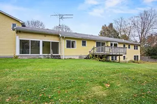 8 Hunter Cir, Shrewsbury, MA 01545 - Photo 39