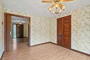 8 Hunter Cir, Shrewsbury, MA 01545 - Photo 11