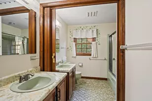 8 Hunter Cir, Shrewsbury, MA 01545 - Photo 19