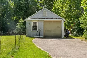 60 Sandwich Rd, Bourne, MA 02532 - Photo 33