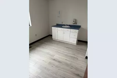 38 Central Ave, Chelsea, MA 02150 - Photo 3