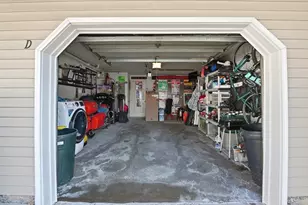 425 Main St, Hudson, MA 01749 - Photo 19