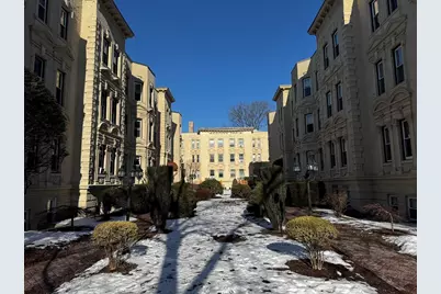 1870 Beacon St. #5-4, Boston, MA 02135 - Photo 11