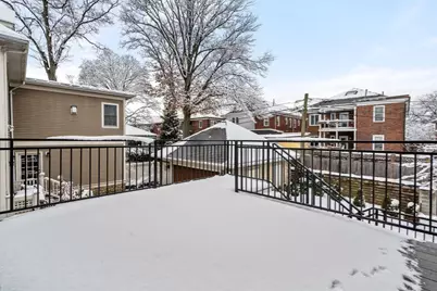 116 Thorndike St #2B, Brookline, MA 02446 - Photo 31