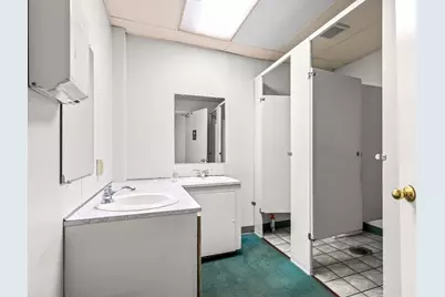 306 Cabot Street, Beverly, MA 01915 - Photo 21