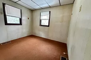 28 N Beach Ave, Bourne, MA 02532 - Photo 11