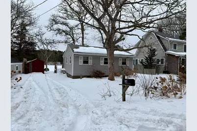 28 N Beach Ave #1, Bourne, MA 02532 - Photo 1