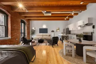 21 Wormwood St, Boston, MA 02210 - Photo 13