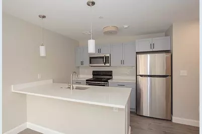 882 Massachusetts Ave #3F, Arlington, MA 02452 - Photo 1