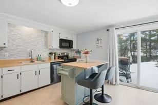 39 Mountainshire Dr, Worcester, MA 01606 - Photo 7