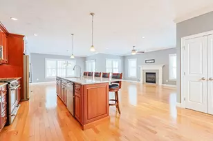 63 Rockwood Ln, Upton, MA 01568 - Photo 11