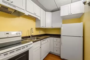 90 High St, Dedham, MA 02026 - Photo 9